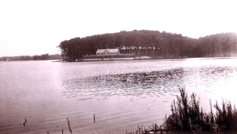 clubhouse in the 1920s